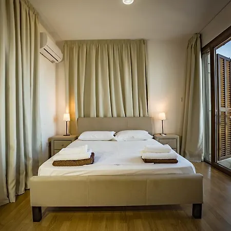Greko Mare Front Line Villa